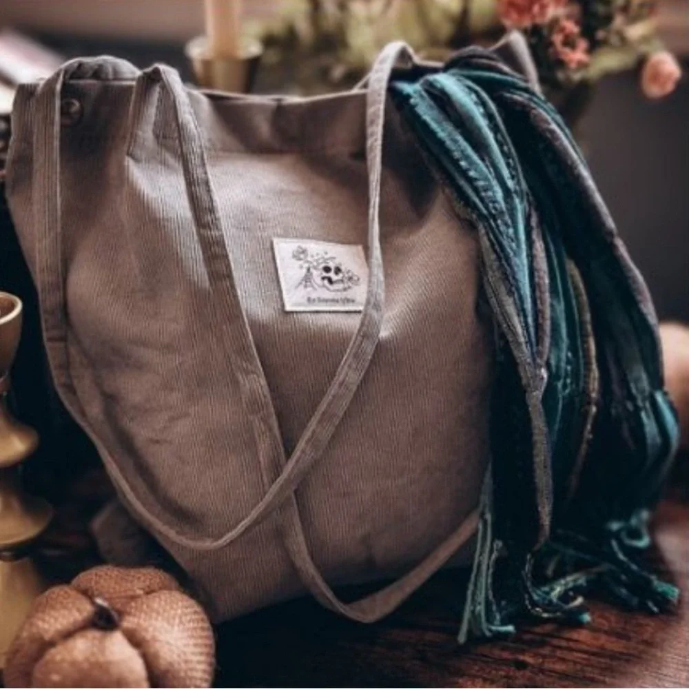 Owlcrate Ex Scientia Ultio Corduroy Bag - Picture 2 of 2